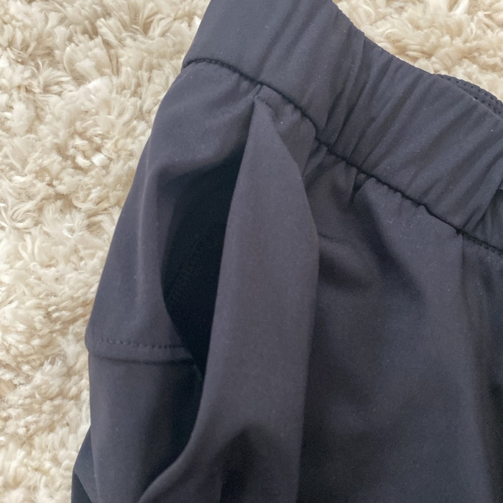 CRZ YOGA Quick Dry Workout Running/workout shorts 2.5” elastic/drawstring XS - Picture 9 of 9